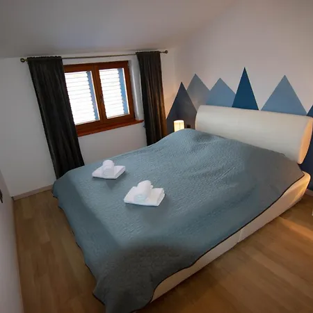 Apartment Apartman 5m *